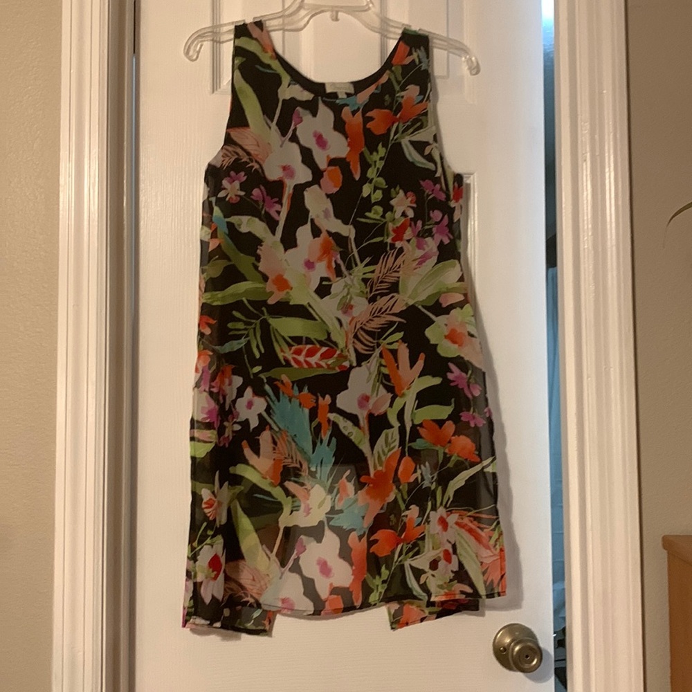 Chennault dressy long top, never worn